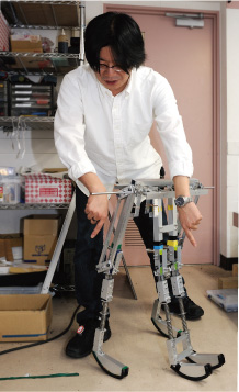 マテリアルサイエンスで実現する どろどろ、べとべとの液状ロボット