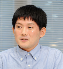 川下 信康 氏