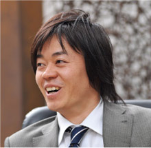 自在なセンサ部に衝撃