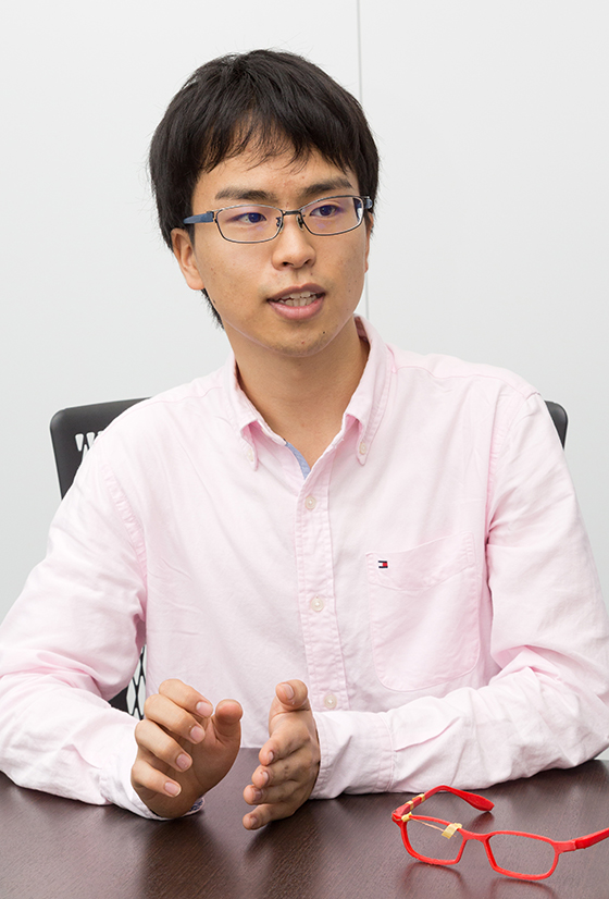 高木 健 氏