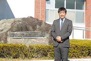 瀬川 裕二 氏