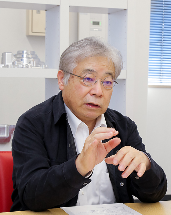 土屋 領司 氏