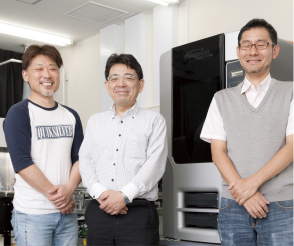左から遠藤 博之 氏・髙田 泰之 氏・林 晋 氏