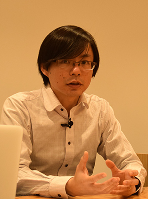 味八木 崇 氏
