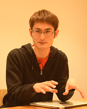 河野 通就 氏