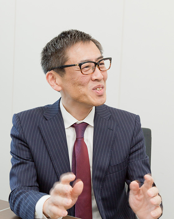 髙村 正輝 氏