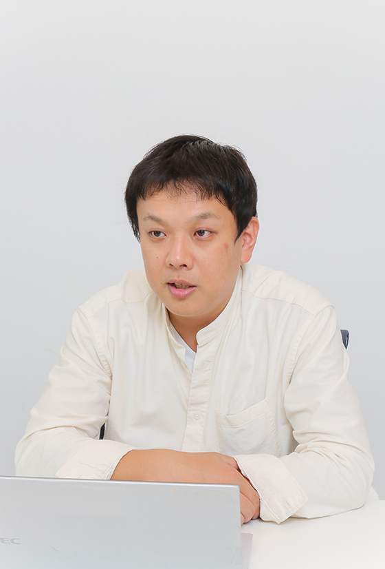 櫻井 良輔 氏