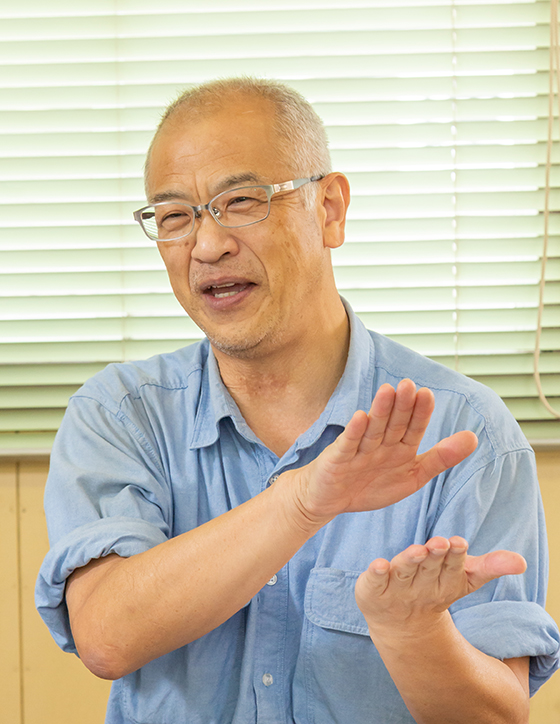 平本 勉 氏