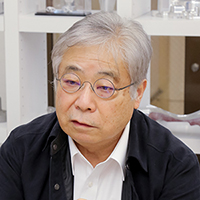 土屋 領司 氏