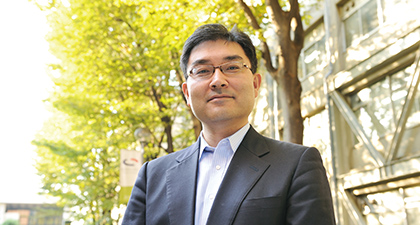 慶應義塾大学
