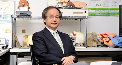早稲田大学